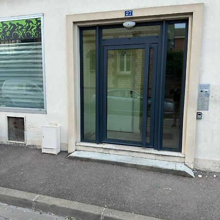 Appart- Hotel Love Room Yschool Troyes Kültér fotó